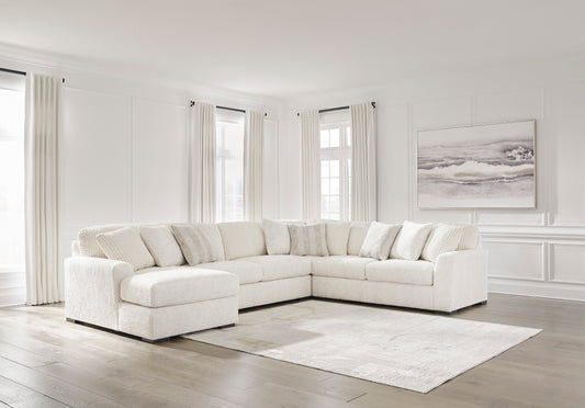 Chessington 4pc Sectional with Chaise