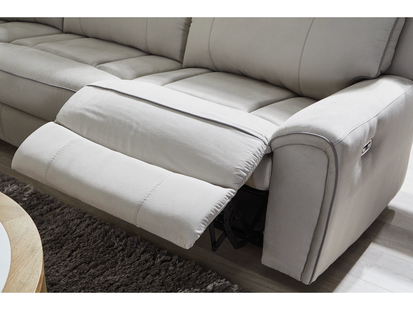 Social Pointe 5-Piece Power Reclining Sectional