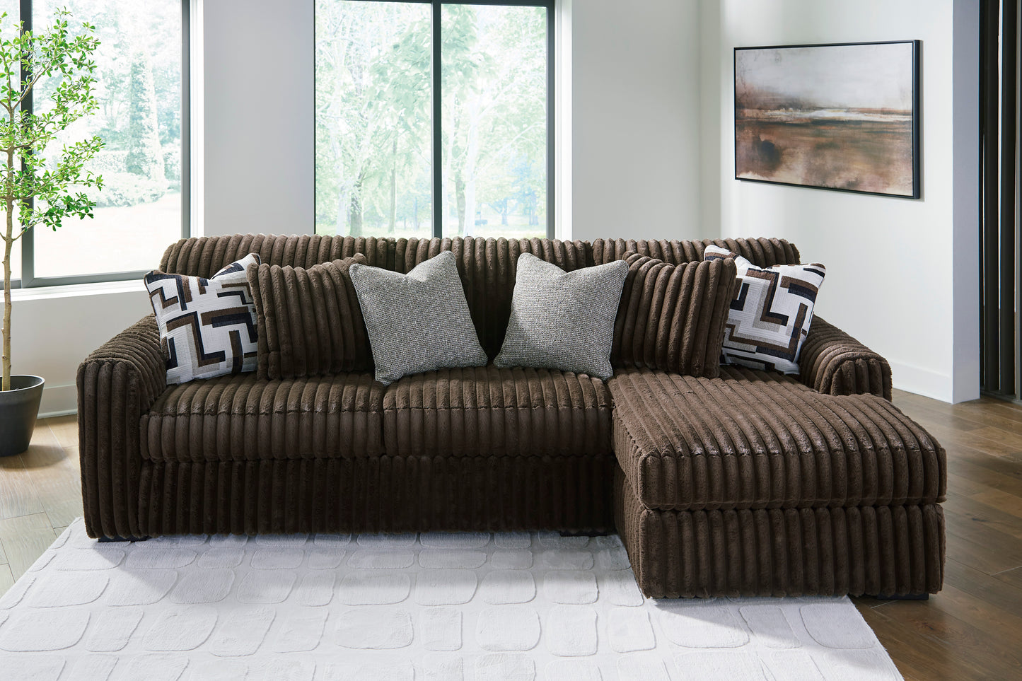 Midnight-Madness 2-Piece Sofa with Chaise