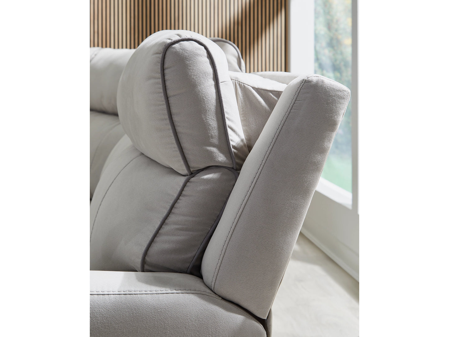 Social Pointe 5-Piece Power Reclining Sectional