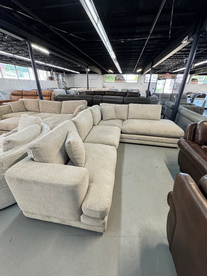 Derry Fabric Sectional