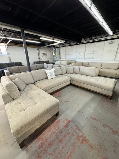 Thomasville Tavish Fabric Sectional with Storage