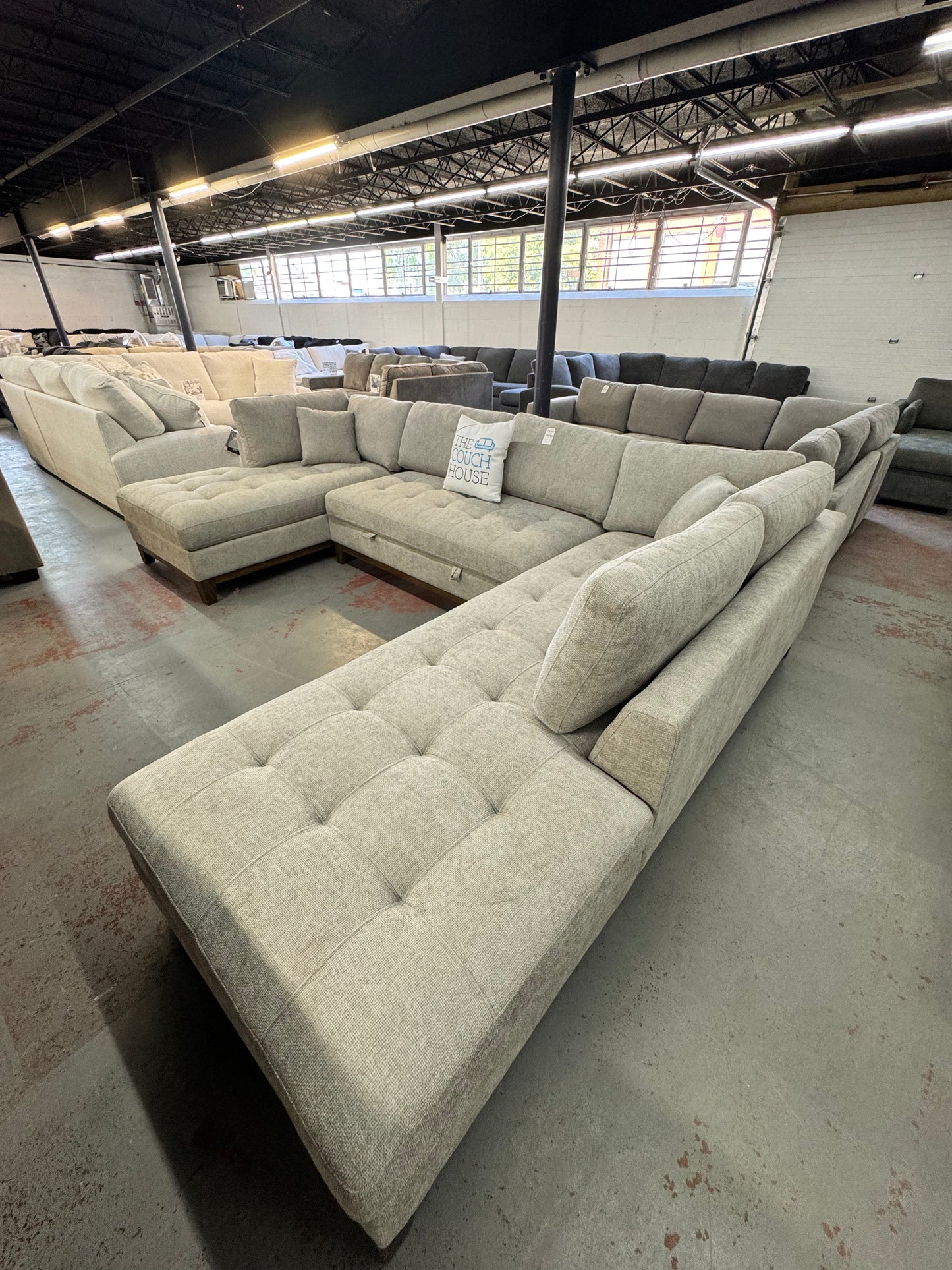 Thomasville Tavish Fabric Sectional with Storage