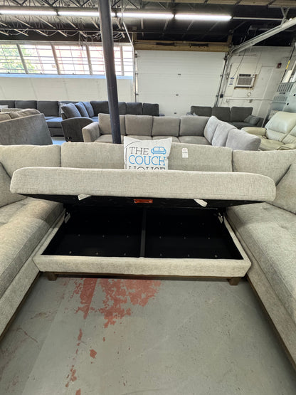 Thomasville Tavish Fabric Sectional with Storage