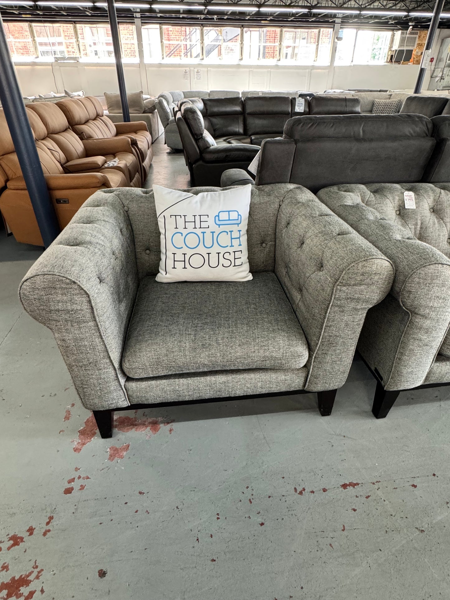 Gwen Fabric Chesterfield 2-piece Set, Sofa and Chair