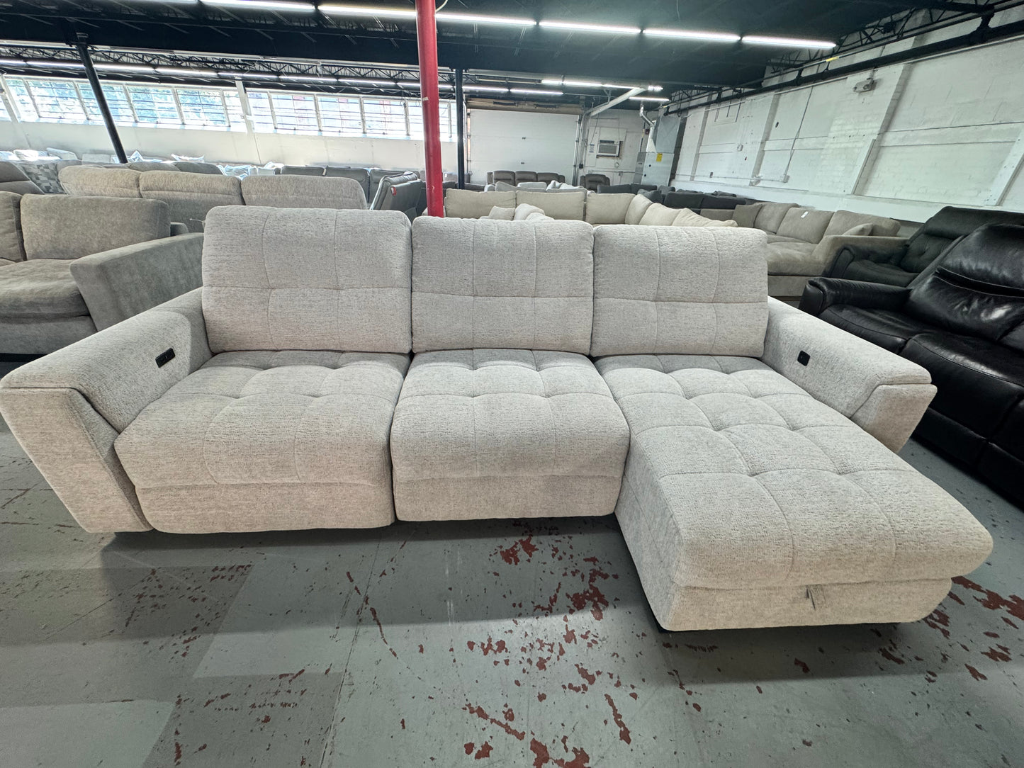 Slider Bob Gray Power Sliding Right Arm Facing Storage Chaise Sectional