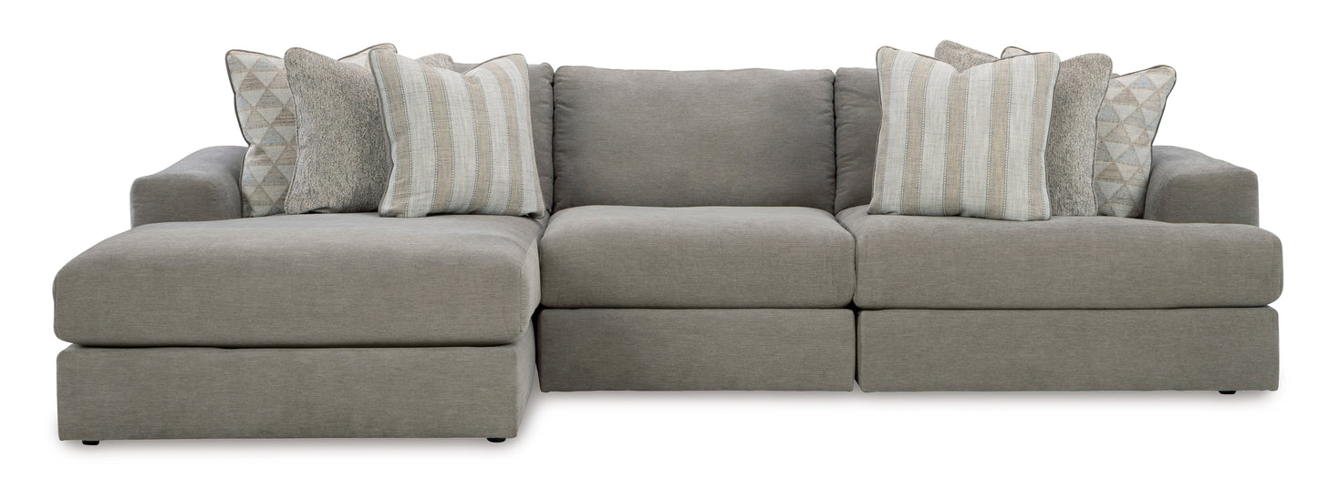 Avaliyah 3-Piece Sectional with Chaise