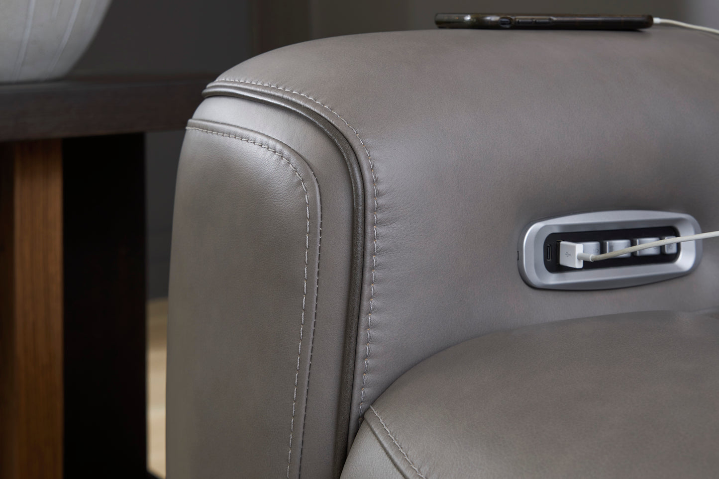 5Z-Comfort Power Recliner Sofa and Loveseat