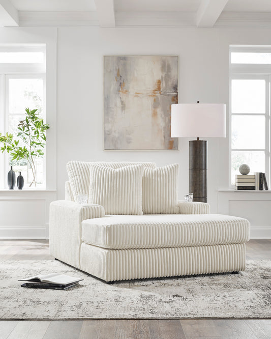 Lindyn Oversized Chaise