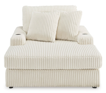 Lindyn Oversized Chaise