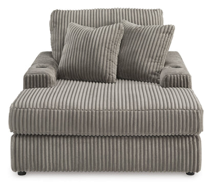 Lindyn Oversized Chaise