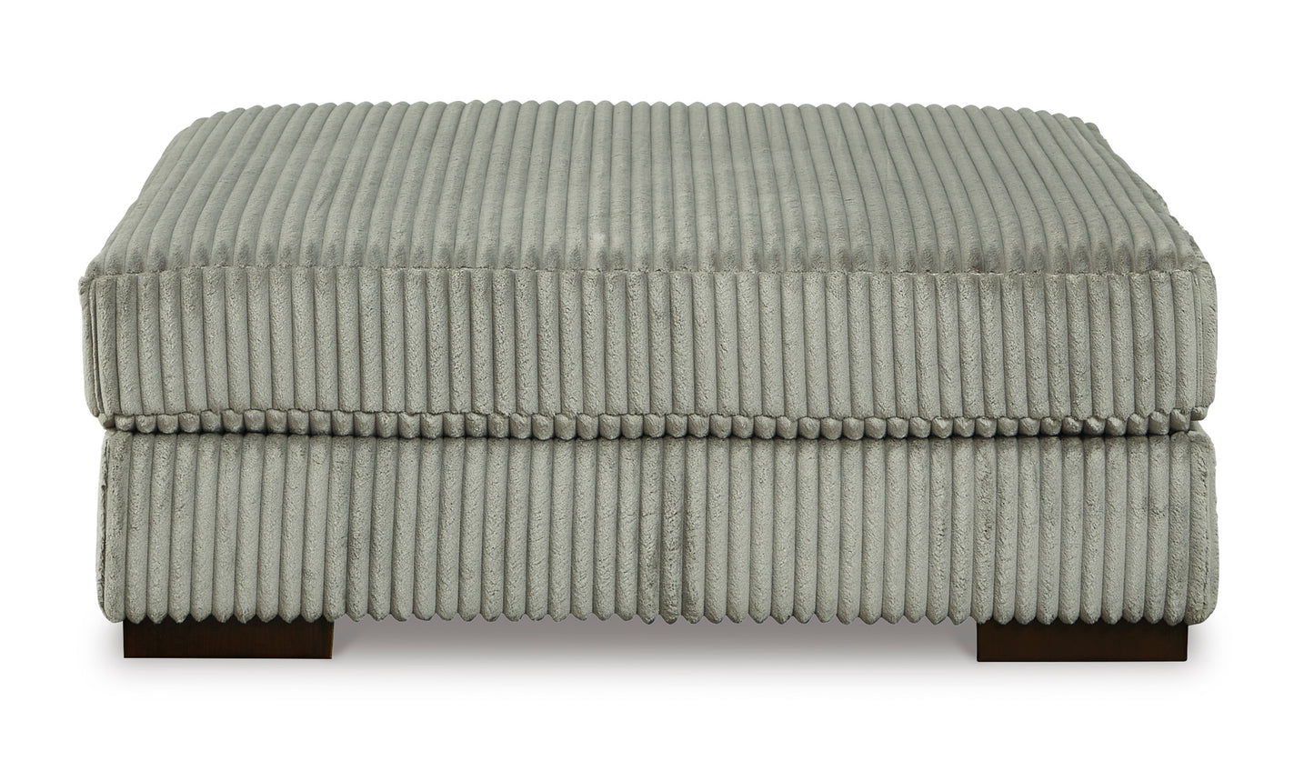 Lindyn Oversized Accent Ottoman