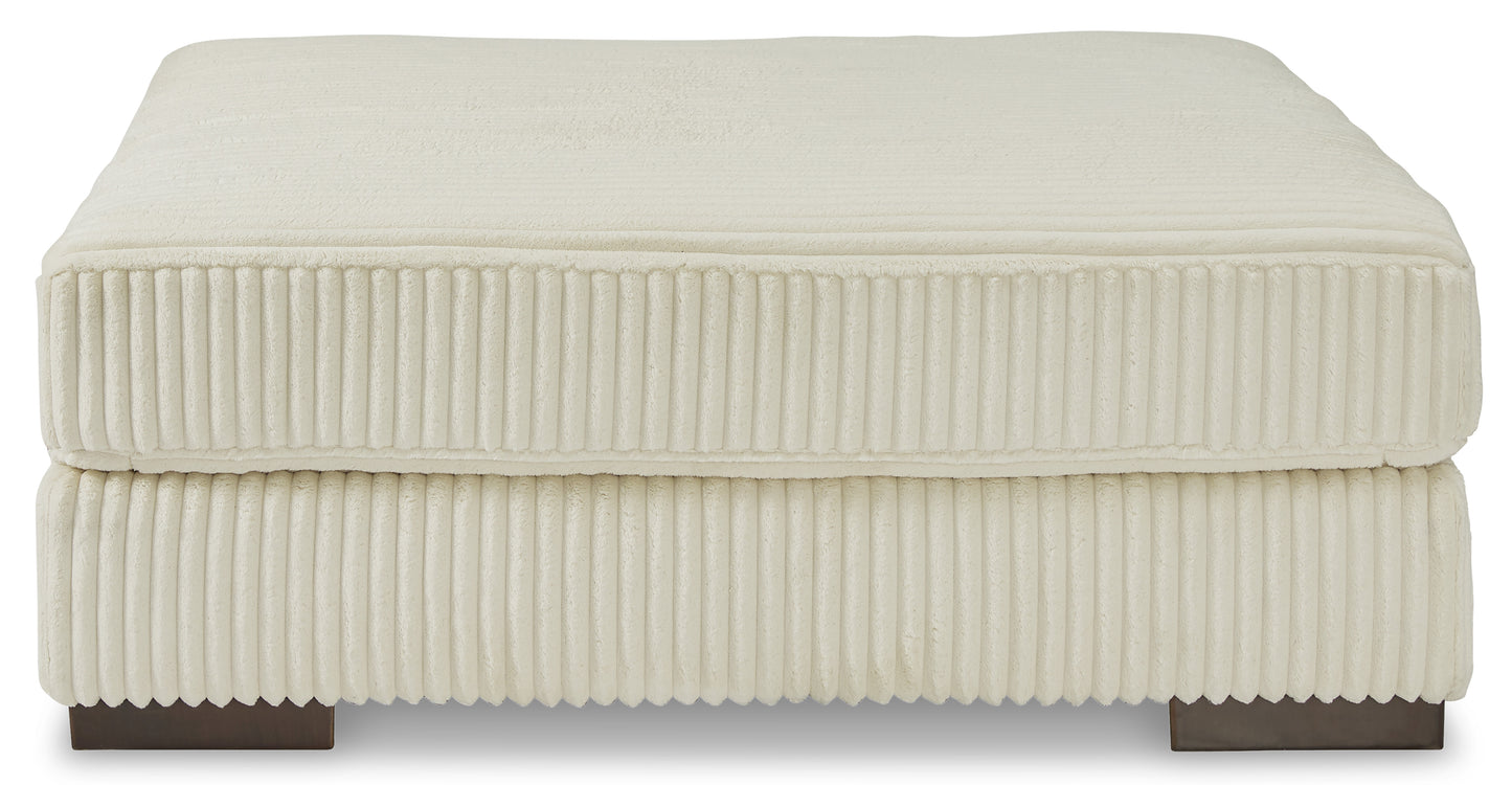 Lindyn Oversized Accent Ottoman