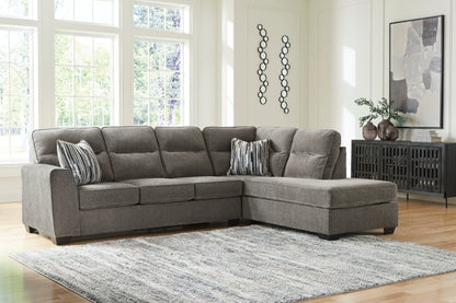 Olten 2-Piece Sectional with Chaise
