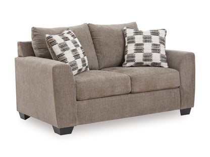Oreo Loveseat and Sofa