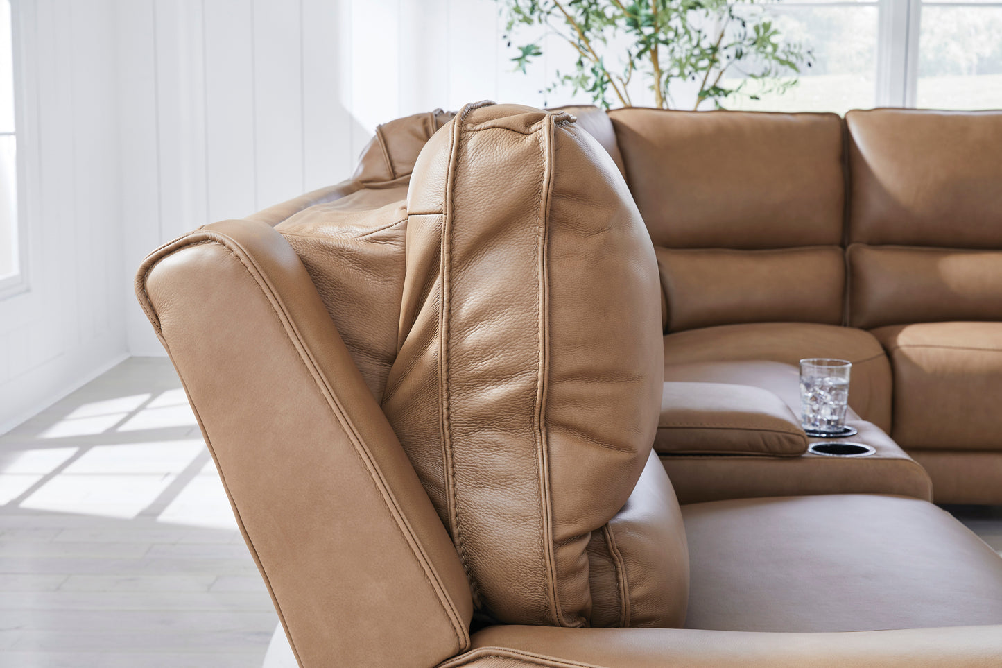 Silverbrooke 6-Piece Leather Dual Power Reclining Modular Sectional with Console