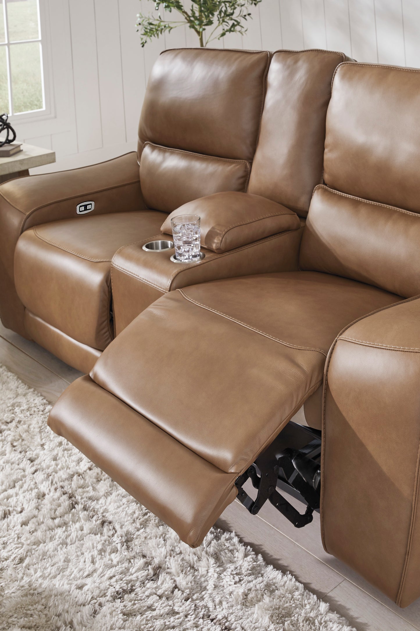 Silverbrooke 6-Piece Leather Dual Power Reclining Modular Sectional with Console